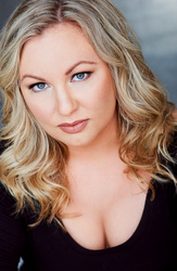 Anna_Pflieger_Headshot.jpg